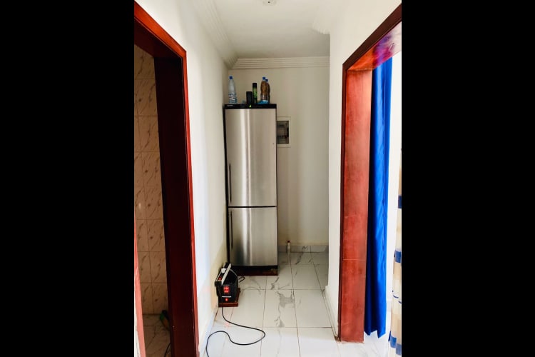 Apartment, 2 bedrooms, with prepaid meter VC - Douala, Ndogbong 10