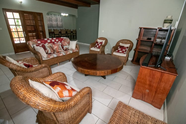 Belle villa de 4 chambres VN- Kribi 1