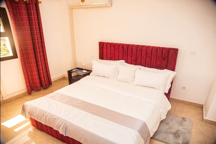 Luxury Apartment 03 Bedrooms - Bonapriso, Douala 11