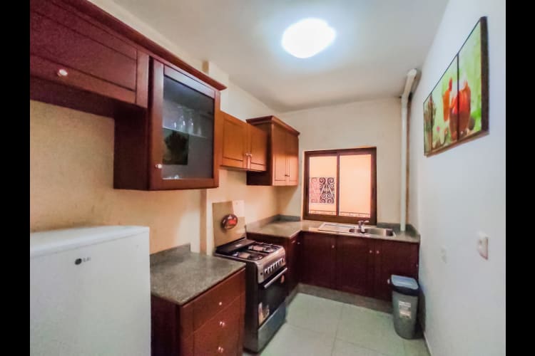 2 Bedrooms apartment RP - Douala, Bonamoussadi 6
