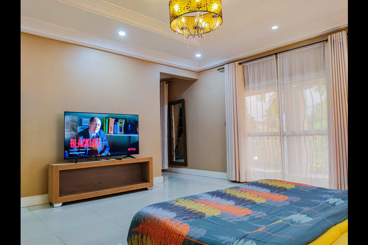 BELLE VILLA DE 04 CHAMBRE - NYALLA, DOUALA 10