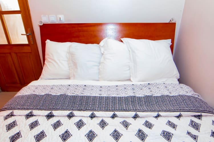 4 rooms Bungalow (King Size Beds)- Kribi, Cameroon 48