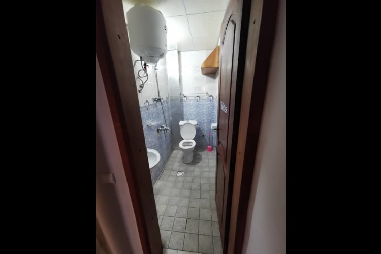 2 bedroom apartment with prepaid meter  CN- Douala, Makepe 11