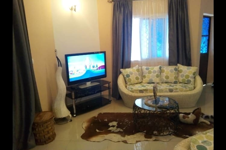 Bel appartement meublé 2 chambres - Bonamoussadi - Douala 1