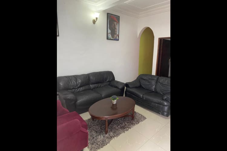 Bel Appartement de 02 chambres - Makepe, Douala 8