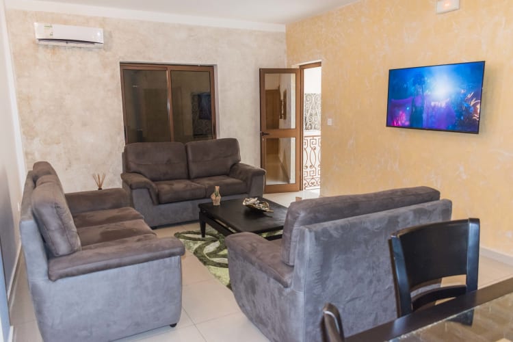 2 Bedrooms apartment RP - Douala, Bonamoussadi 13