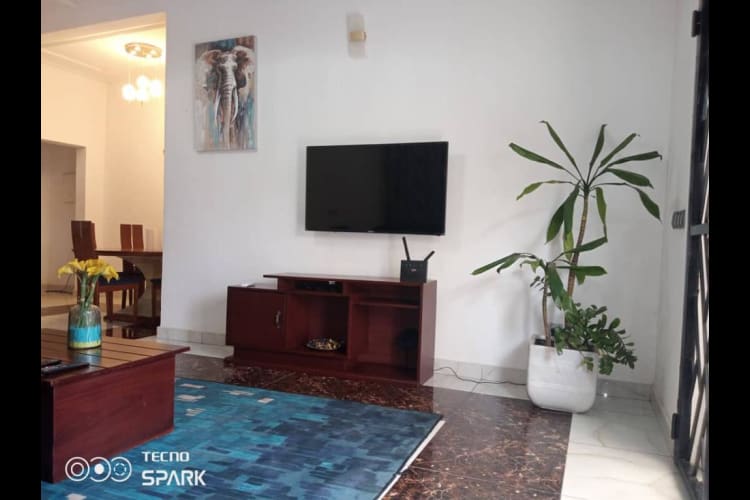 Appartement de 3 chambres RM - Yoaundé, Omnisports 10