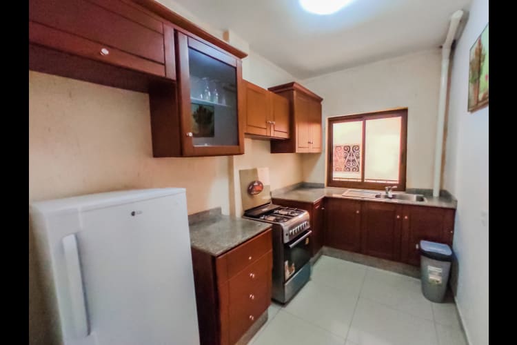 2 Bedrooms apartment RP - Douala, Bonamoussadi 5