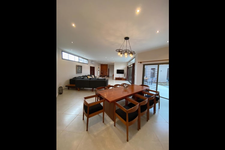 Luxurious 04 bedrooms Villa - Kribi, Cameroon 1