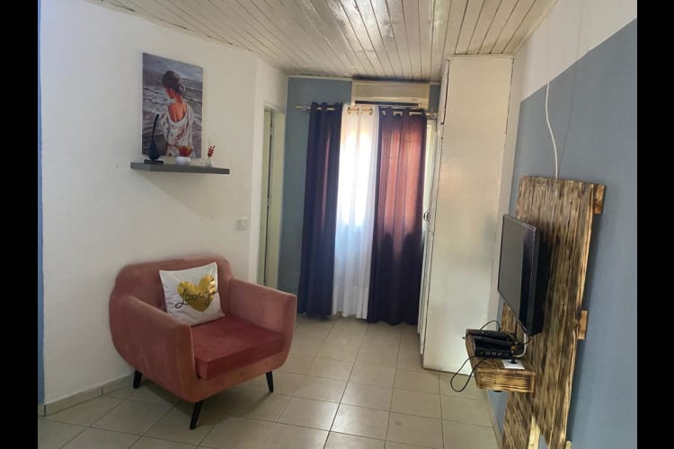 Studio sans cuisine RLS - Yaoundé, Ngousso 2