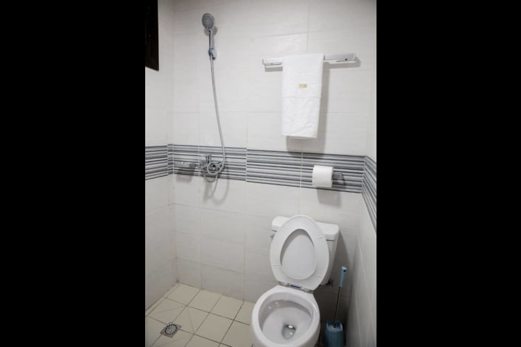 2 bedrooms apartment RG - Douala, Logpom 11