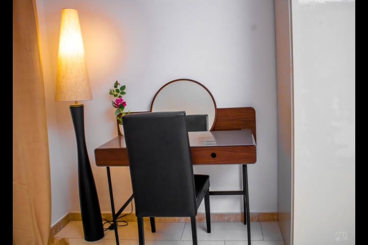 Duplex 4 ch avec caution - Douala, Bonanjo 9
