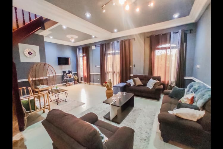 Duplex 3 chambres AJ - Douala, Japoma  1