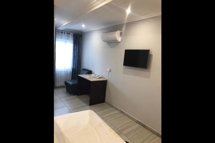 Appartement 2 ch WDR - Douala, Bepanda 7