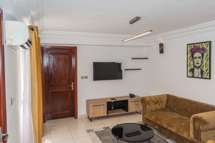  Des Studios Luxueux et très Confortables - Bonapriso, Douala 13