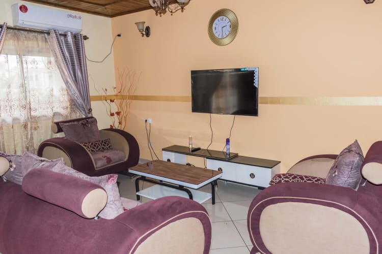 Bel appartement de 3 chambres GE - Douala, Logpom 1
