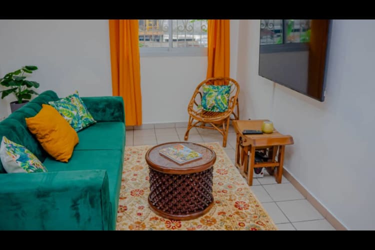 Bel Appartement de 02 chambres - Akwa Douala 1