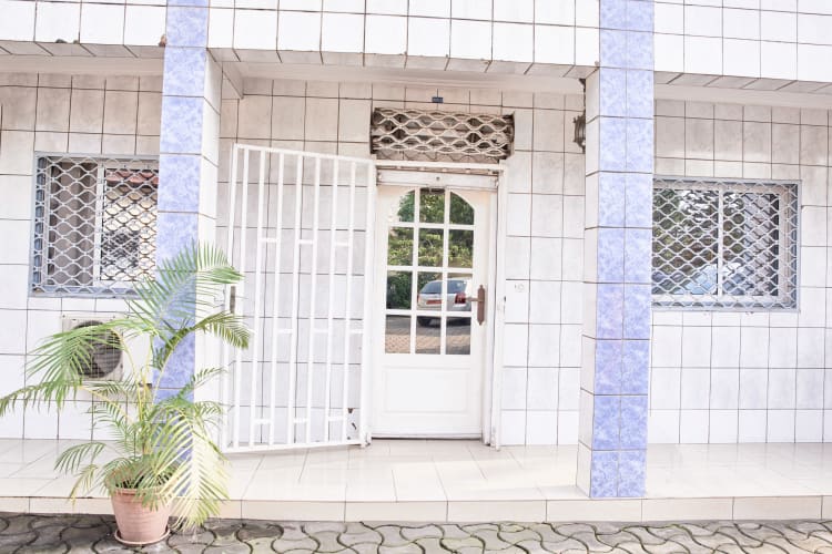 Beau studio avec piscine RCA - Douala, Bonanjo 7