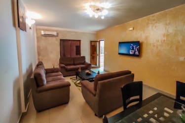 2 Bedrooms apartment RP - Douala, Bonamoussadi 2