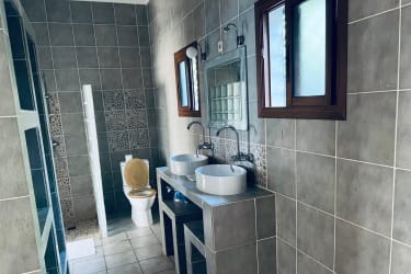 Belle Villa de 02 chambres pieds dans l'eau 5