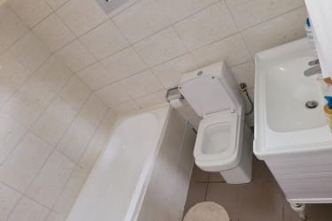 3 rooms Apartment  MY - Omnisport, Yaoundé 4