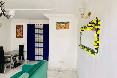 Apartment, 2 bedrooms, with prepaid meter VC - Douala, Ndogbong 4