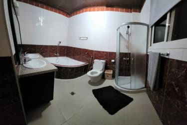 Logement entier à Yaoundé, Cameroun 3