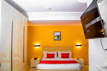 Appartement 2 chambres avec caution RDV - Douala, Bonanjo 5