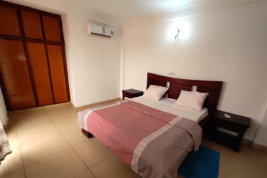 Joli Appartement 3 chambres (Moineau) - Douala Bonanjo 4