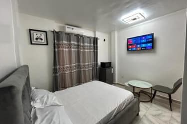 Chambre moderne situé en plein coeur de BONAMOUSSADI avec compteur pré-payé 2
