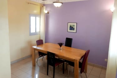 Appartement meublé confortable 2 chambres DA - Yaoundé, Essos 3