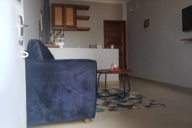 Studio Medium MPH - Douala, Ngodi Bakoko 2
