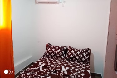 Appartement 2 CH DA - Yaoundé, Omnisport 5