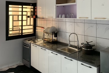 Appartement C (rez-de-chaussée) - Kribi, Talla 4