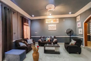 Duplex 3 chambres AJ - Douala, Japoma  2