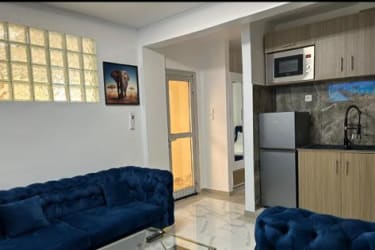 Studio moderne  situé en plein coeur de BONAMOUSSADI avec compteur pré-payé 2