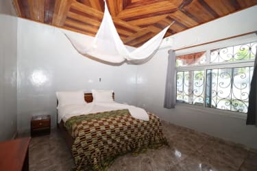Belle Villa avec Piscine - Kribi, Cameroun 4