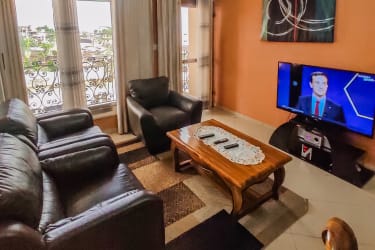 Appartement 2 ch 4S (avec compteur prépayé)- Douala, Cité SIC Ange Raphael  5