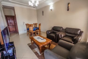 Appartement 2 ch 4S (avec compteur prépayé)- Douala, Cité SIC Ange Raphael  4