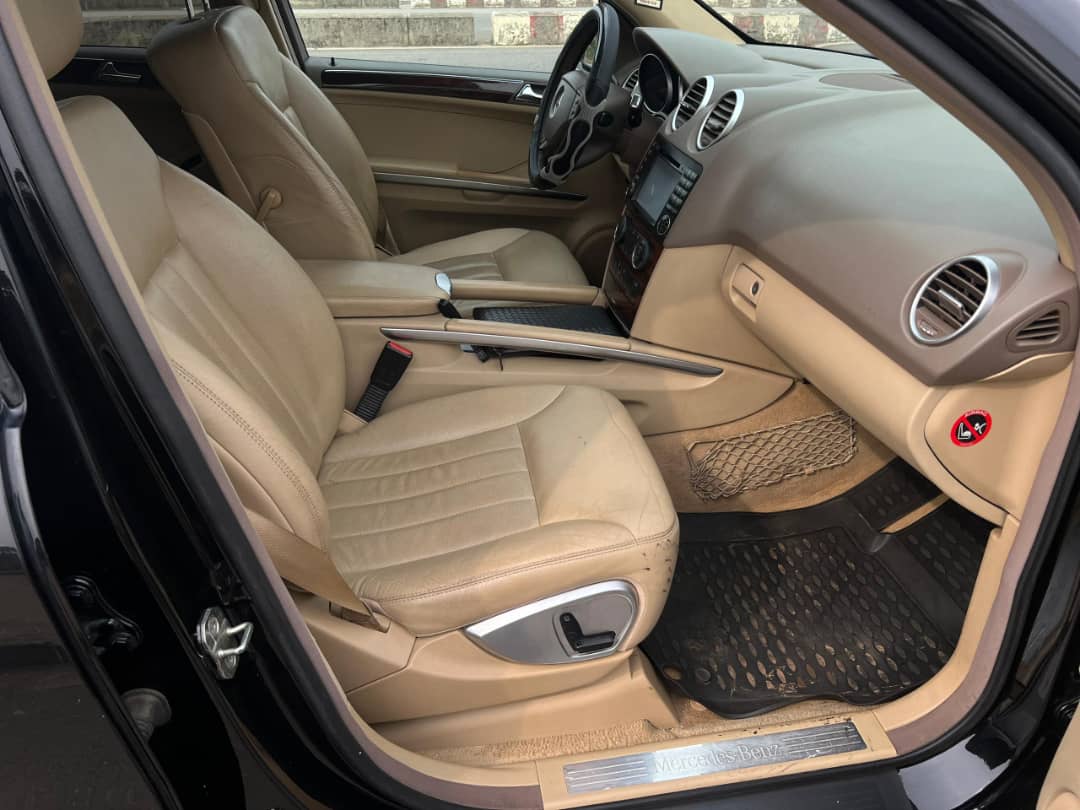 Mercedes-Benz ML350 2010 4