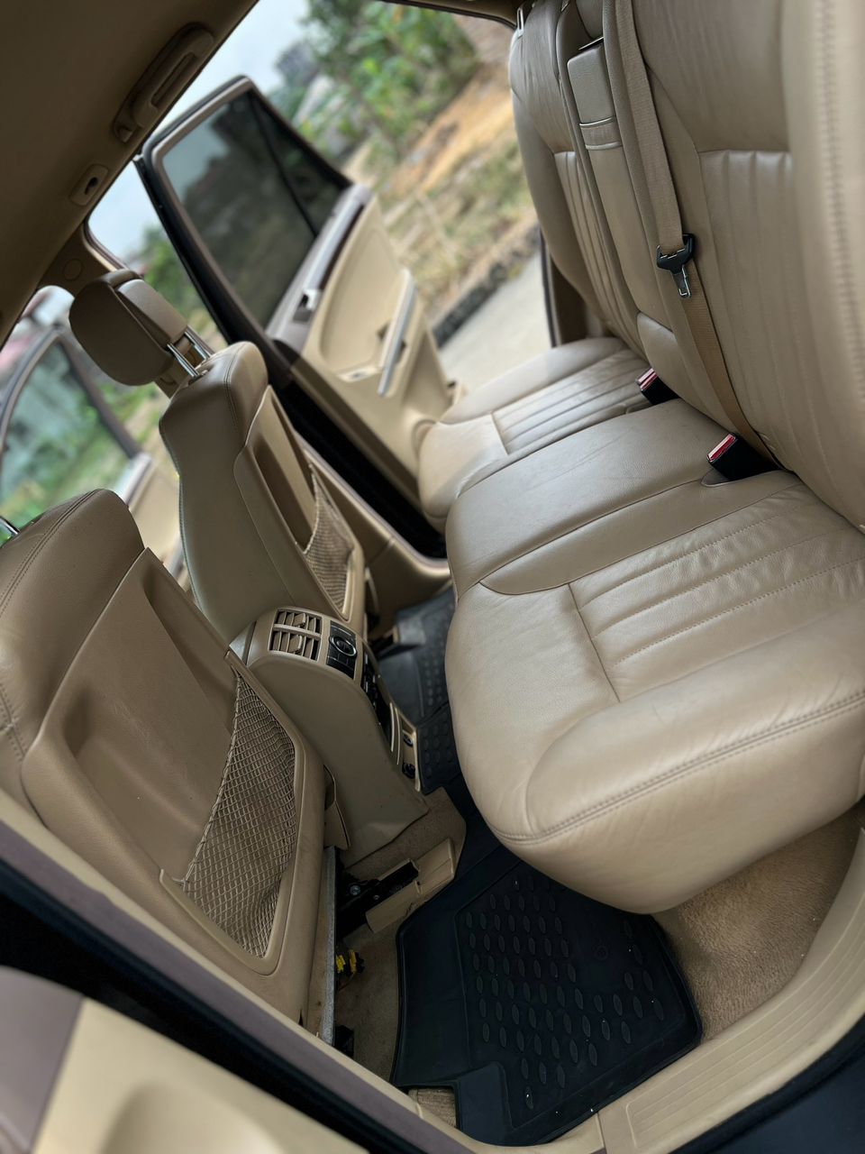 Mercedes-Benz ML350 2010 3