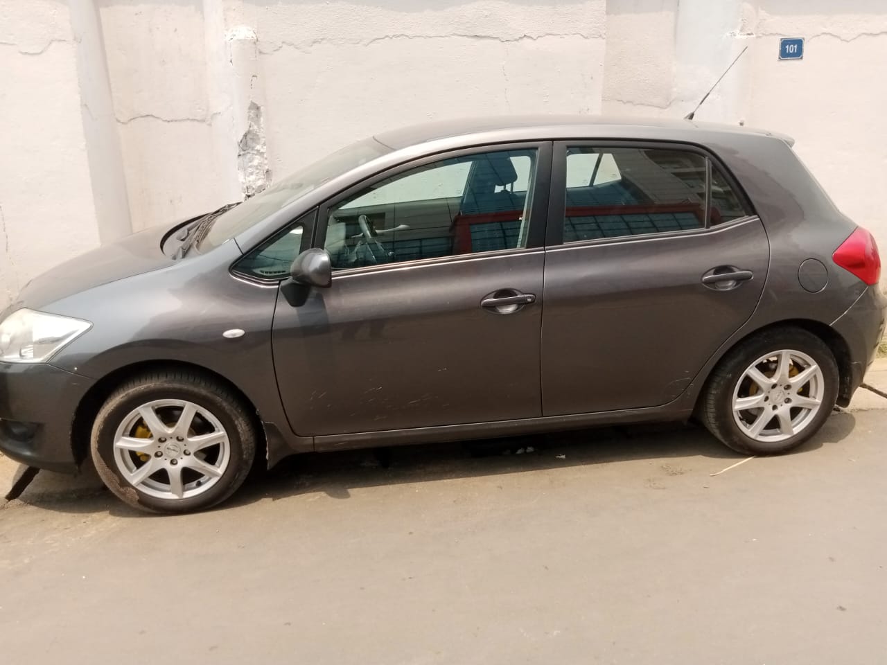 Toyota Auris 2009 2