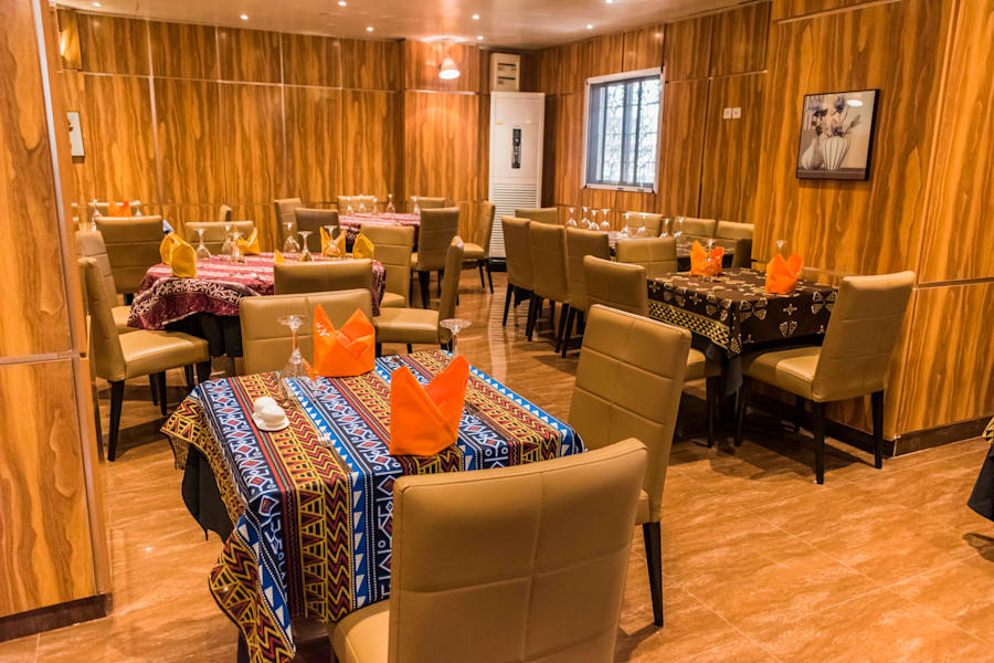Noubou International Hotel Bonapriso 14