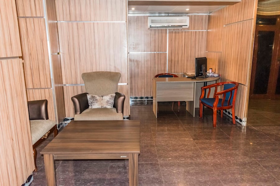 Noubou International Hotel Bonapriso 12