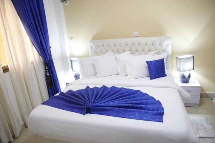 Loumia Residency 7