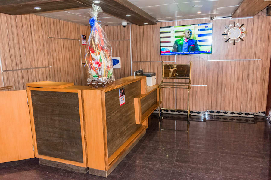 Noubou International Hotel Bonapriso 13