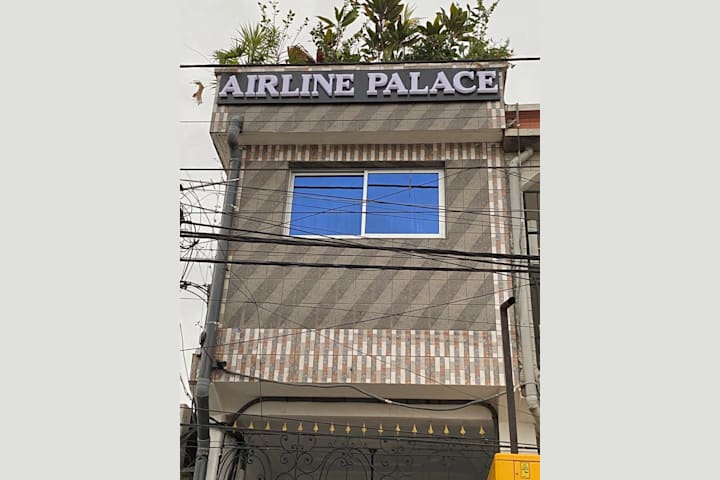 Airline Palace 4