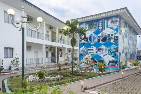 Hotel La Falaise Bonanjo 3