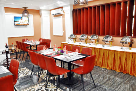 Hotel SINDZ PALACE 4