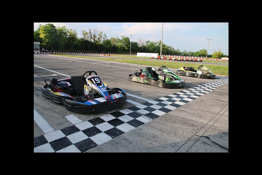 Karting avec Véhicule Kart Standard 2